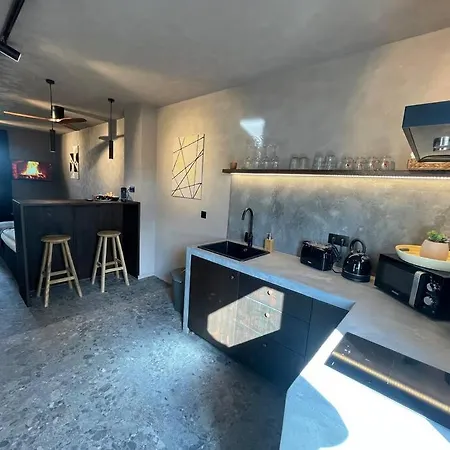 Theatersquare Terrace Cityview Apartment *